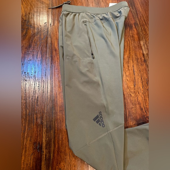NWT! adidas AEROREADY Men's D4T Training Joggers Olive Strata Size S - Picture 6 of 12